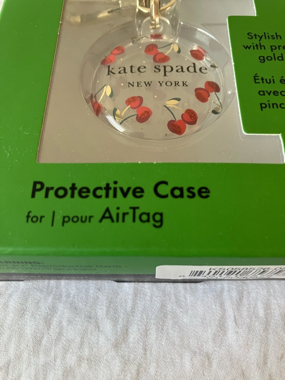 Kate Spade: Cherry Protective Case- AirTag- Gold Tone - Picture 4 of 11